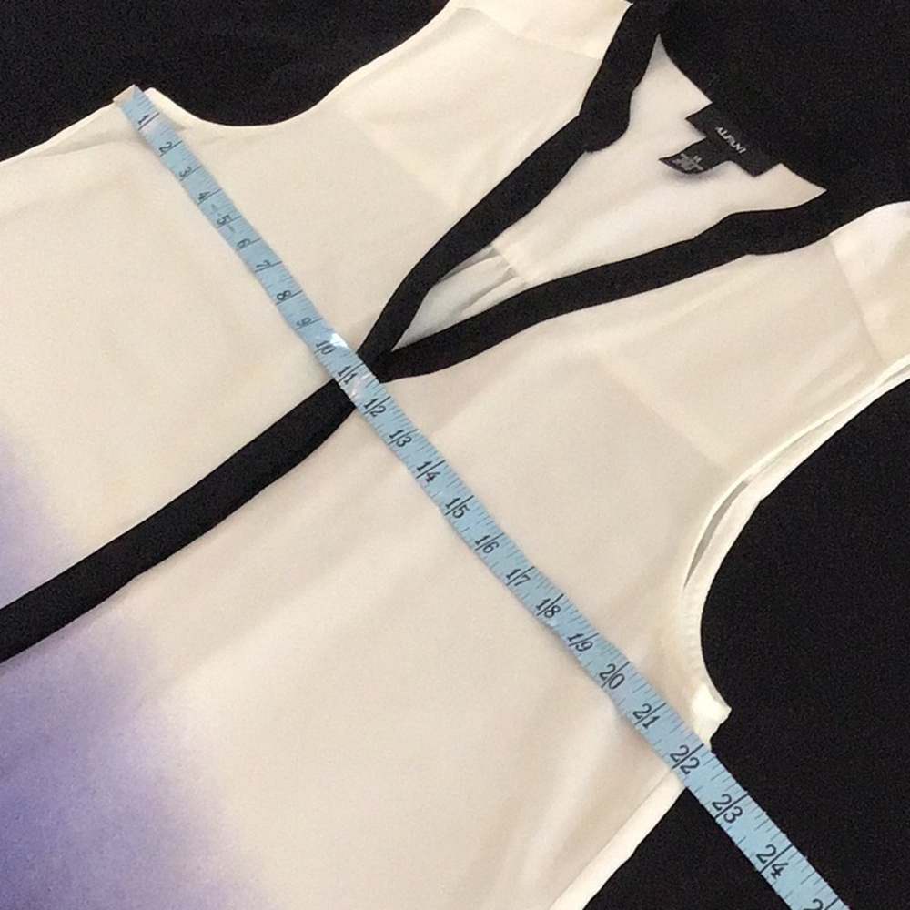 Alfani - woman’s Sleeveless Ombre Top - Black, off white and Purple - Picture 6 of 8